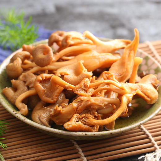 云南干菌系列  菜篮子里的贵族山珍   源于自然  菌味香浓   营养健康   汤鲜味浓  肉质脆嫩 以食养补 老少皆宜 商品图5