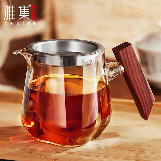 雅集茶具沉玺公道杯350ml（木把-带茶隔） 商品图1