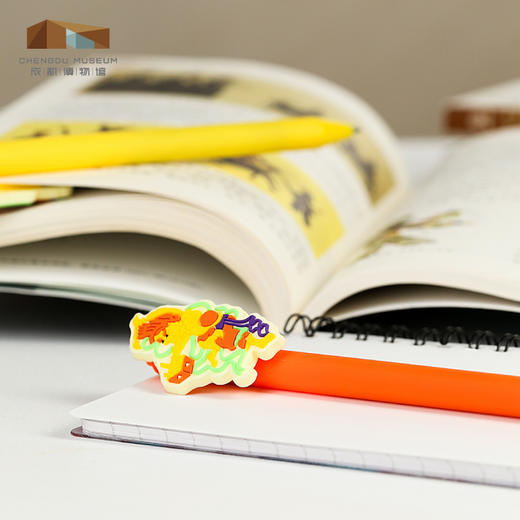 成都博物馆【 财神好运按动中性笔速干顺滑】 博物馆文创毛毡笔套签字笔文具高颜值金榜题名生日礼物送朋友 商品图2