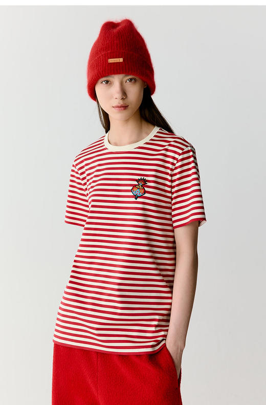 中国新年红白条胶囊系列 红白条水柔棉针织布短袖T恤 布面柔软 | 光泽度好 | 舒适亲肤 精致圆领 合身版型遮肉显瘦 商品图0