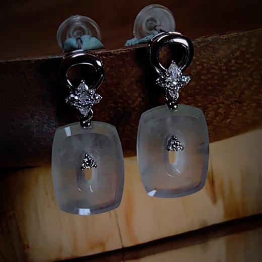 “方糖”18k镶嵌翡翠耳环 商品图3