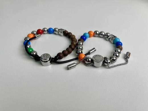 D011538新品彩虹拼接串珠彩虹色+桃木色+银色前卫时尚手链 商品图4