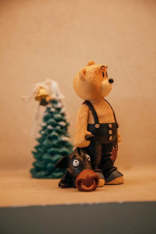 C011508以其独特的“变态”设计而著称更具个性和时尚感六个一组摆件熊 商品图3