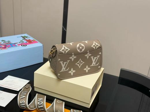 D011551复古气质双肩带百搭单肩斜挎法棍包 商品图9