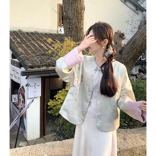 金蘑菇菇 庄生晓梦 迷蝴蝶/新中式刺绣 提花重工锦缎外套 商品图3