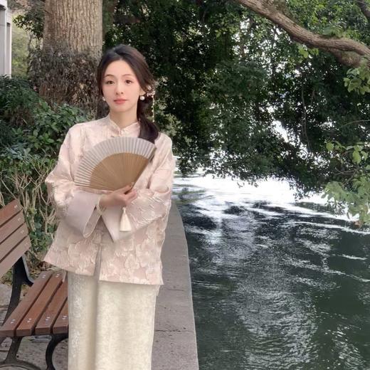 金蘑菇菇 桃之夭夭 灼灼其华/新中式外套 重工双绣缎面万针刺绣 商品图6