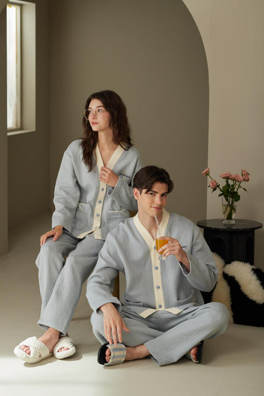 芬腾【空气棉夹层】范丞丞同款情侣睡衣纯棉V领长袖秋冬季休闲舒适家居服套装 商品图2