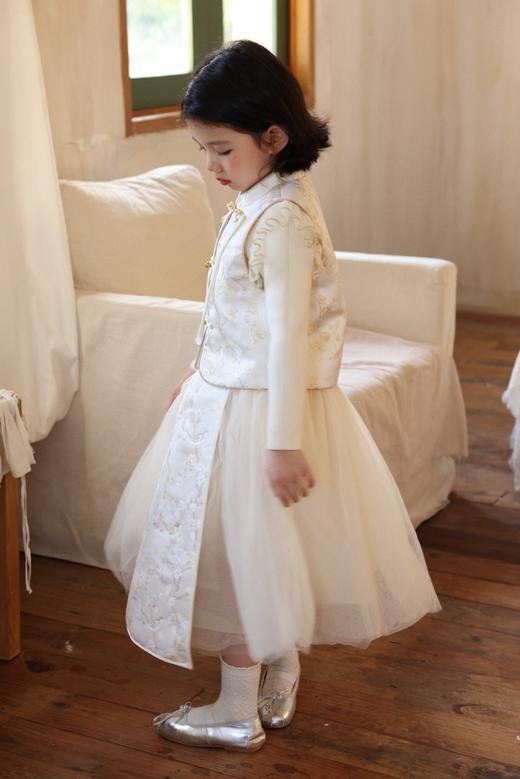 【现货！48小时内发】云烟套装（三件套：毛衣+半裙+马甲） 商品图3