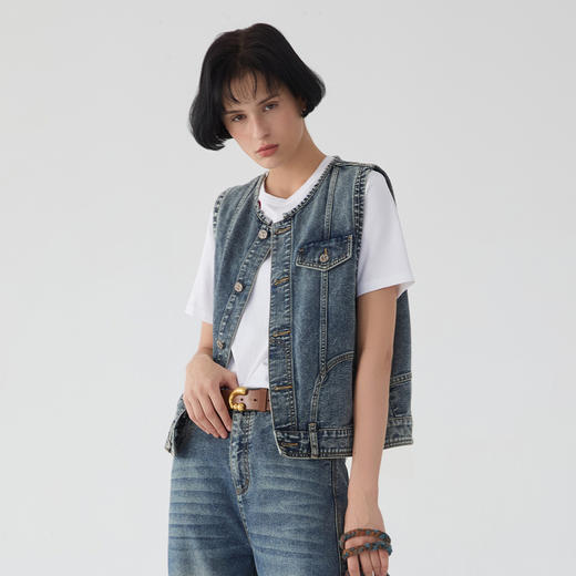 谜底牛仔马甲女士2025春季新品复古风圆领宽松短款马夹251MM0078 商品图1