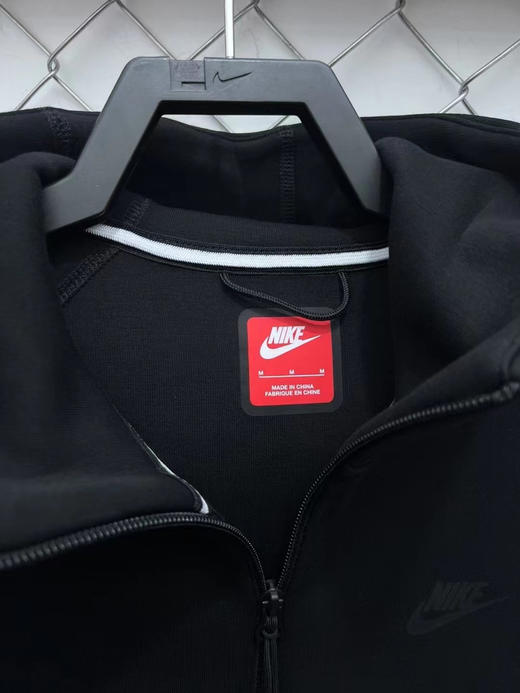 正品耐克新款  风行者系列 空气棉 五名治面料外套
2024 新款。专柜在售。剪标发货 商品图5