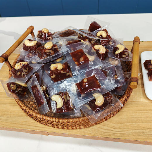 腰果烤山楂，6盒装，精选自然生长山楂，不用农药、化肥、鲜果加工，搭配核桃仁和整颗腰果，配料干净无添加、香脆，酸甜清爽，软糯好嚼，老少皆宜休闲零食M 商品图4