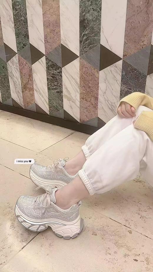 【云粉节】BF楼MM25新品货号MW251008-WT吊牌价1499活动价1274 商品图1