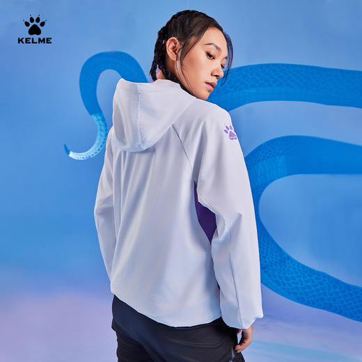 卡尔美2025新款蛇影系列梭织外套 商品图6