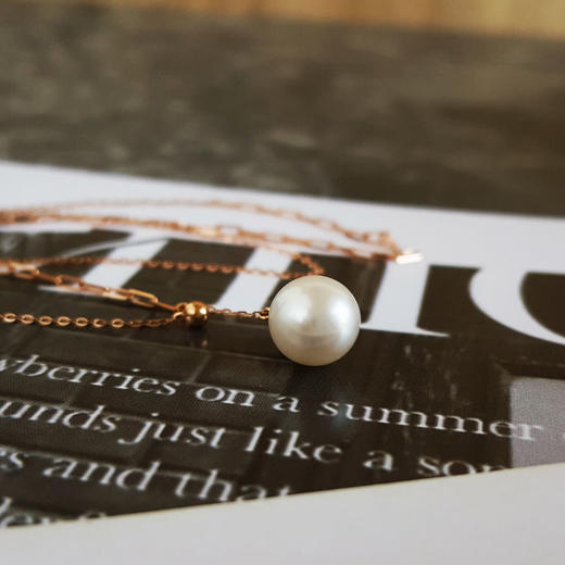 【天然正品】AU750玫瑰金镶天然8.0MM白色珍珠吊坠项链45CM（长度可调节）女士现售价：980特价！051124NJM09 商品图3