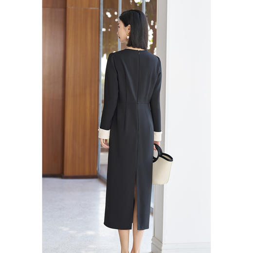 剩S/M/L/XL 米思阳2026春季新款知性优雅撞色连衣裙小众设计镂空V领显瘦裙子5306 商品图3