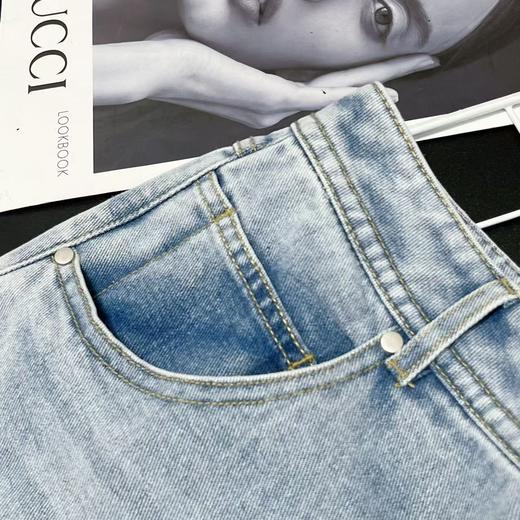  最后一件【春秋款】明星同款-章若楠同款品质24031九分浅色99.6%棉牛仔裤-喜出 商品图8