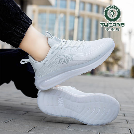 啄木鸟 定制款高弹夜光气垫情侣休闲鞋ZM988 商品图3