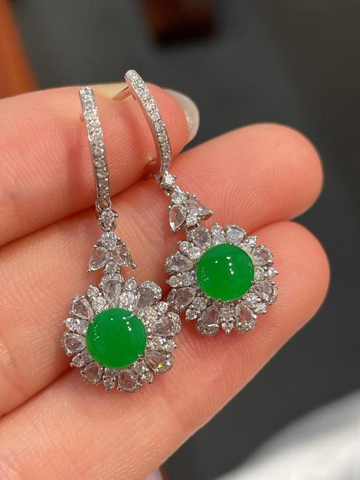 蛋面翡翠耳坠 商品图1