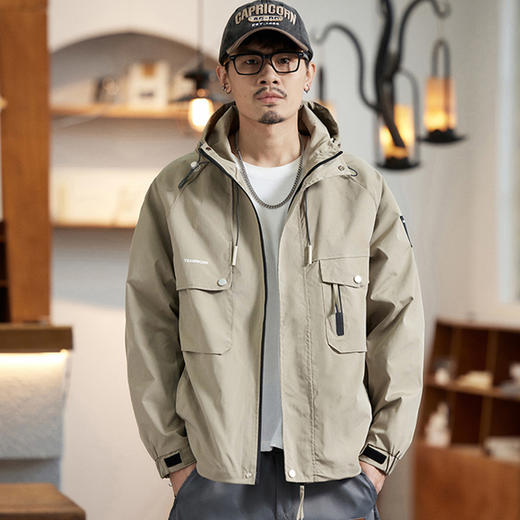 【新款DQ】大依优型大码男装冲锋衣工装连帽外套宽松休闲机能防风夹克上衣男士加肥加大潮流 商品图5