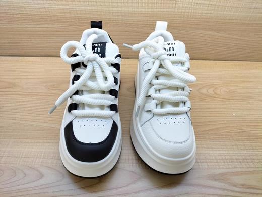 秋季新款豪行真皮休闲女鞋23317011舒适厚松糕底系带单鞋 商品图4