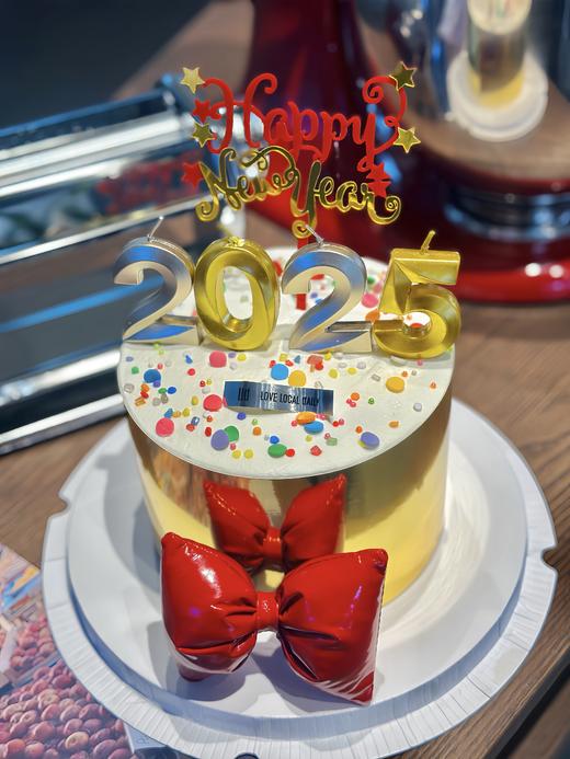 福蛇迎春·奶油蛋糕【自带2025蜡烛款式随机】 商品图0