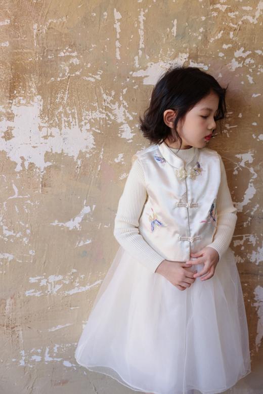 【现货！48小时内发】花蝶套装（两件套：毛衣连衣裙+马甲） 商品图1