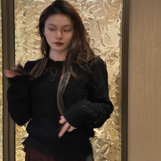 顺丰包邮35256洛诗琳法式优雅黑带垫肩镂空高捻棉勾花上衣162022 商品图1