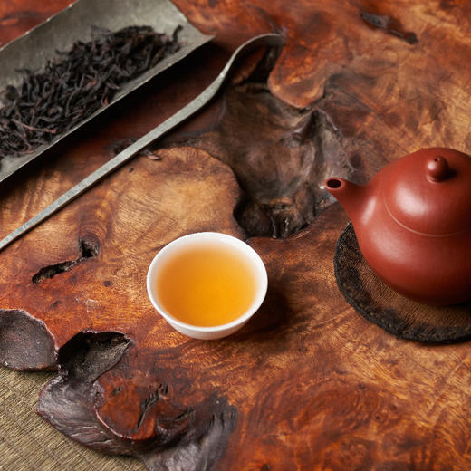 2025新茶 | 凤凰单丛桂花香96g 核心产地 凤凰水仙群体种 手采手制 慢火炭焙 三联生活周刊出品 商品图3