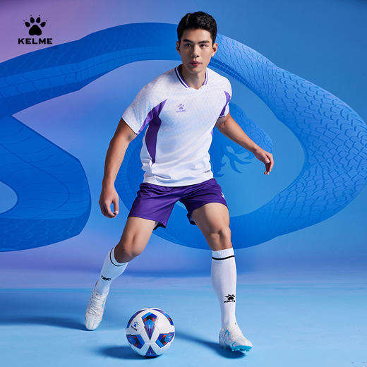 卡尔美2025新款蛇影系列足球服套装 商品图0