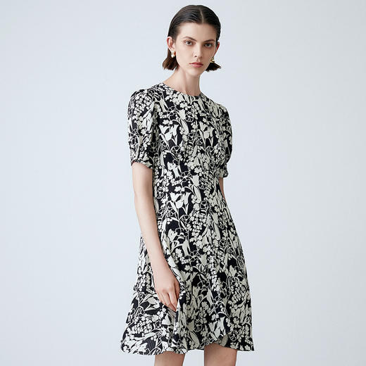 EITIE爱特爱夏季新款印花时尚气质显瘦连衣裙7707425 商品图2