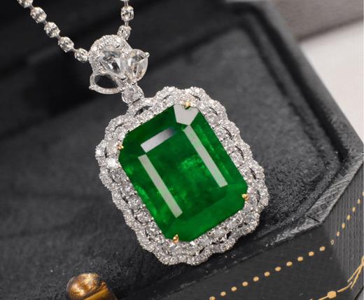 8.7ct刻面祖母绿吊坠 商品图1