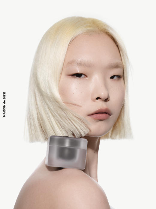 MAISON de SIT.E 明星底妆家族 【冰美式粉霜】 商品图2