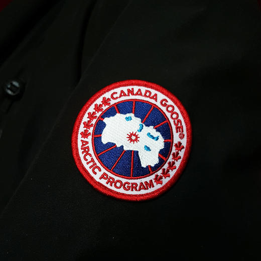 【95新】Canada Goose加拿大鹅2506L黑色Kensington修身款派克大衣连帽羽绒服100125NJS03 现售价：3200 商品图7