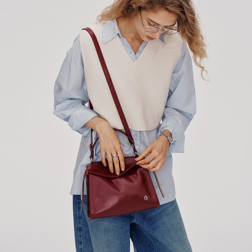 【小拉专属】拉菲斯汀折耳包新款包包头层牛皮女包斜挎包通勤大容量手提托特包 商品图4
