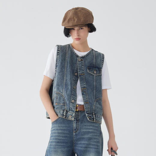 谜底牛仔马甲女士2025春季新品复古风圆领宽松短款马夹251MM0078 商品图2