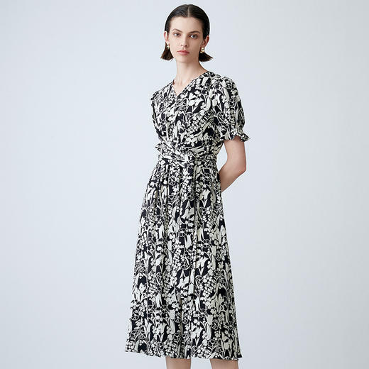 EITIE爱特爱夏季新款修身显瘦泡泡袖印花连衣裙7707424 商品图2