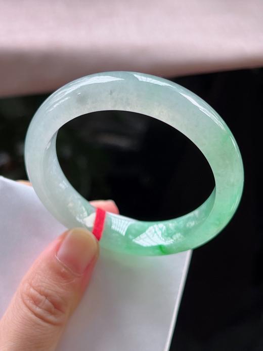 53正圈翡翠手镯 商品图2
