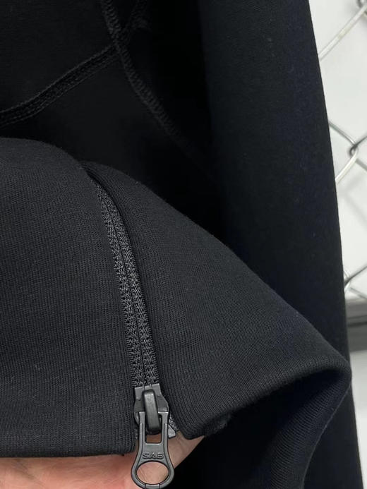 正品耐克新款  风行者系列 空气棉 五名治面料外套
2024 新款。专柜在售。剪标发货 商品图2