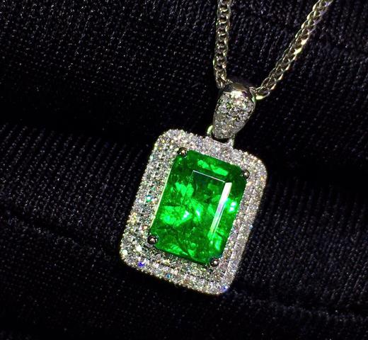 1.78ct刻面祖母绿吊坠 商品图3