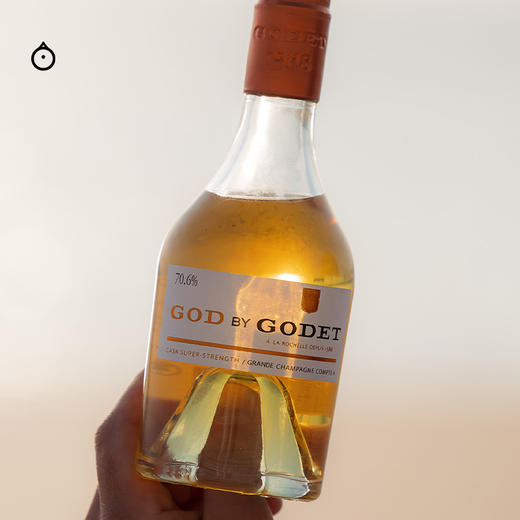 企鹅市集|法国高帝GODET 神灵干邑 大香槟区 70度干邑（限量版350ml礼盒装） 商品图1