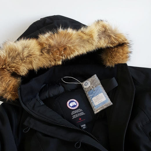 【95新】Canada Goose加拿大鹅2506L黑色Kensington修身款派克大衣连帽羽绒服100125NJS03 现售价：3200 商品图2