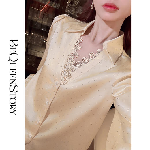 【孤品样衣，不退不换】【浪漫春波】2025年早春新品轻奢重工烫钻拼接花边翻领衬衫 商品图3