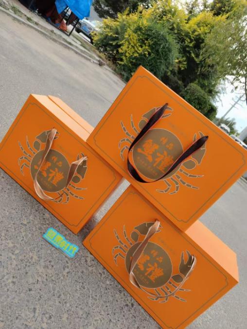 黄箱江苏大闸蟹礼盒 商品图1