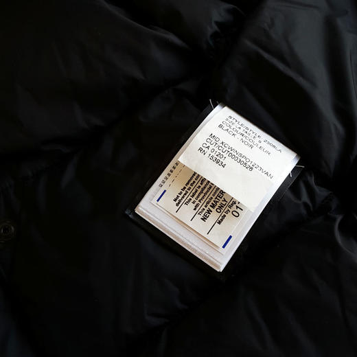 【95新】Canada Goose加拿大鹅2506L黑色Kensington修身款派克大衣连帽羽绒服100125NJS03 现售价：3200 商品图5