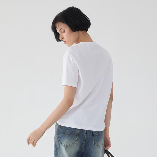 谜底刺绣白T恤短袖女2025春季新品简约百搭纯棉宽松上衣251MT0101 商品图2