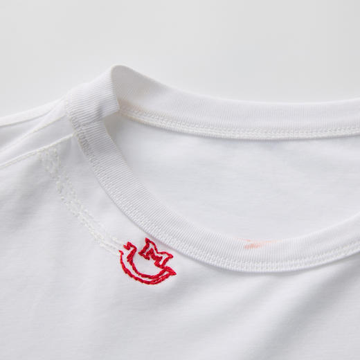 谜底刺绣白T恤短袖女2025春季新品简约百搭纯棉宽松上衣251MT0101 商品图3