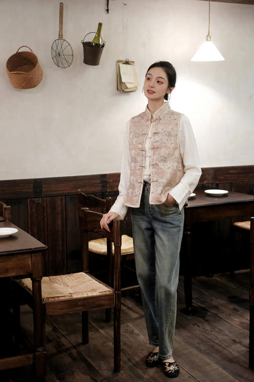 盛唐牡丹 |重缎宋锦扇子纹对襟马甲 商品图1