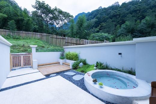 【青城山-531号院】6房温泉/泳池小院，可单房预定，川西小院，超绝山景，全屋地暖，青城山海拔最高的民宿swyyg 商品图7