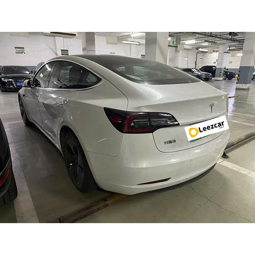 特斯拉 Model 3 标准续航后驱升级版【长租-北京】 商品图3