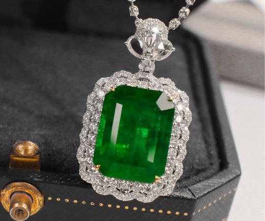 8.7ct刻面祖母绿吊坠 商品图2